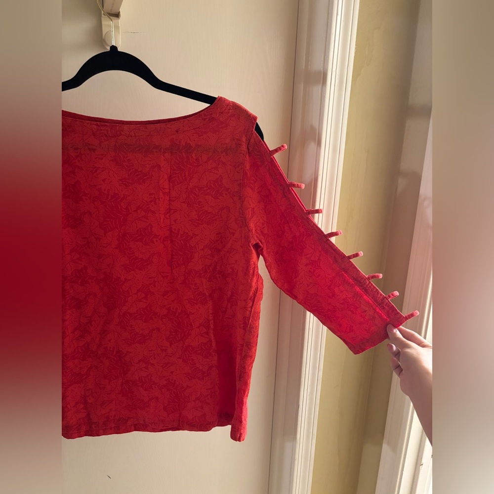 Cotton Arm cutout top